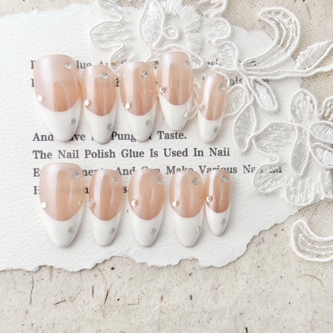 Cream French