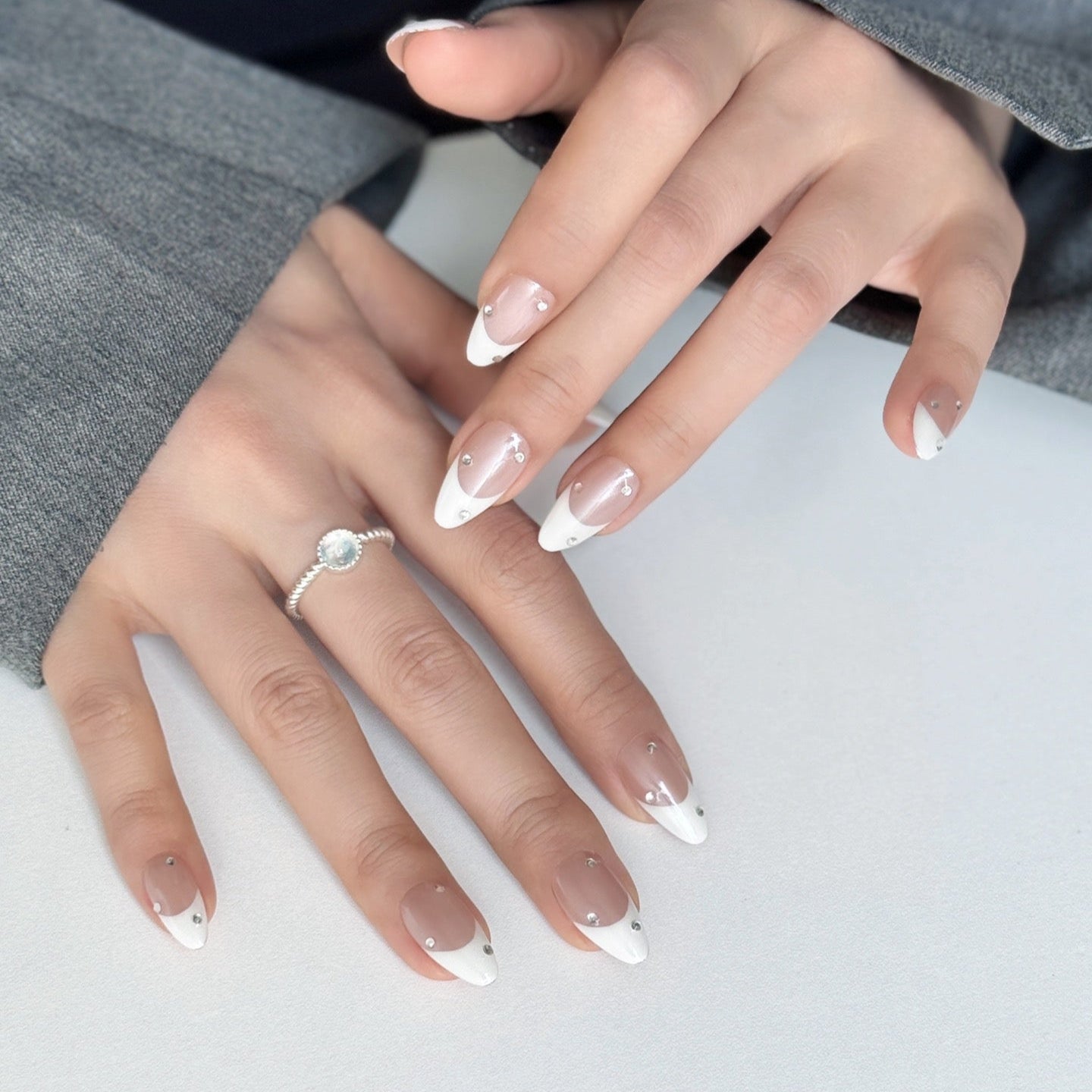 Cream French